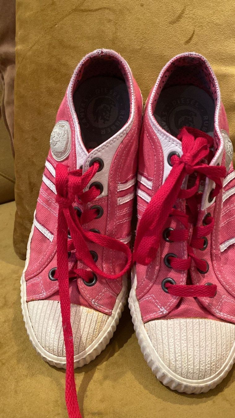 Diesel Scarpe da donna: Damen Sneaker von Diesel, Gr. 38 – Usato da Dagmersellen venduto da sheli17 1