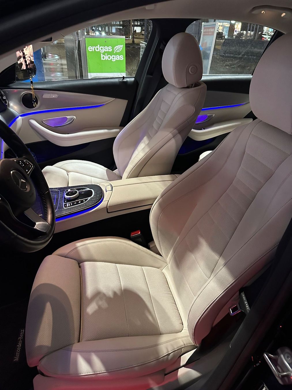 Mercedes-Benz Autos: Mercedes E220 – Gebraucht aus Schlieren von has_2srd 9
