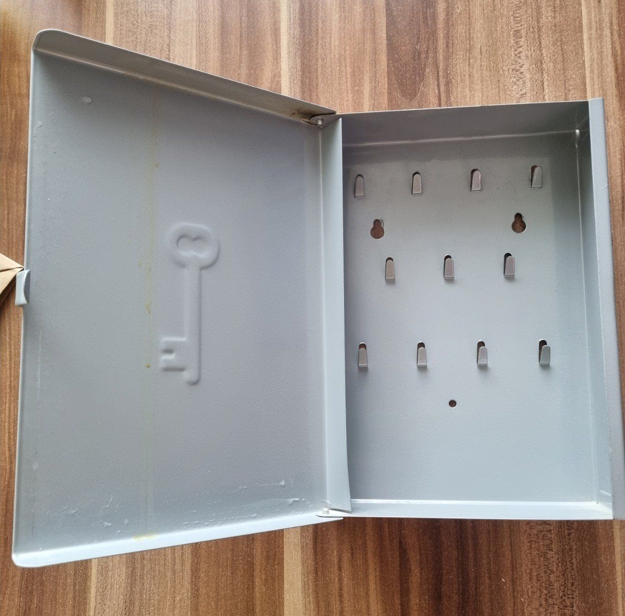 Ikea Altro per la casa: IKEA KARBO Schlüsselkasten – Usato da Unterengstringen venduto da Panther 1