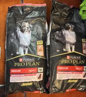 Hundefutter neu 2 stk. 