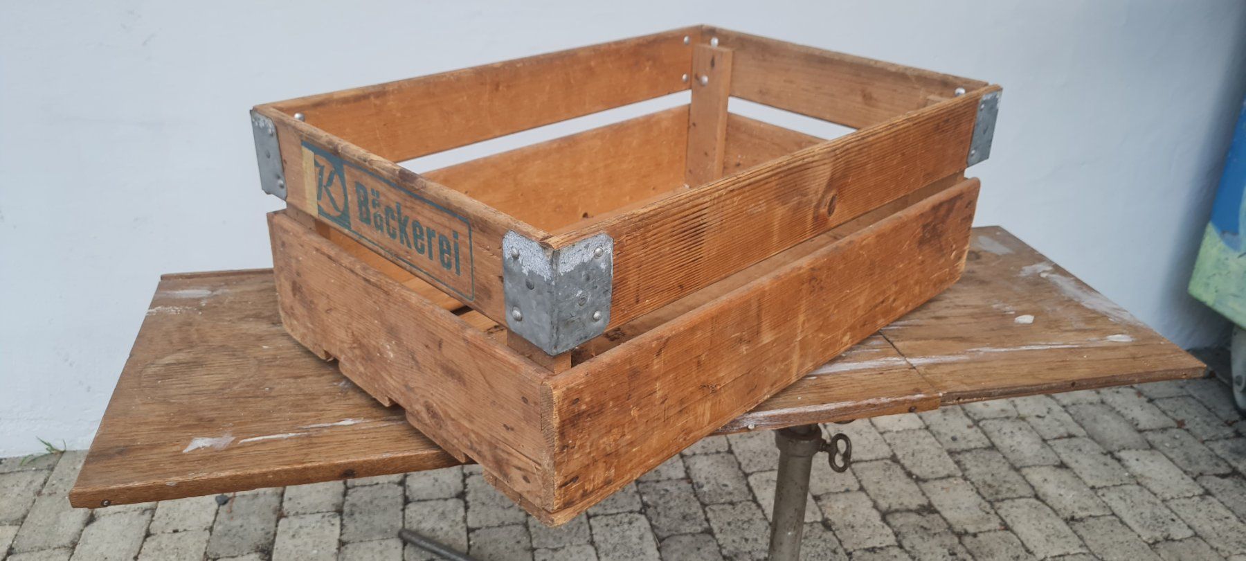 Casse di trasporto: Harasse Antik mit Anschrift Bäckerei – Usato da Hofstetten b. Brienz venduto da Nordtor 1