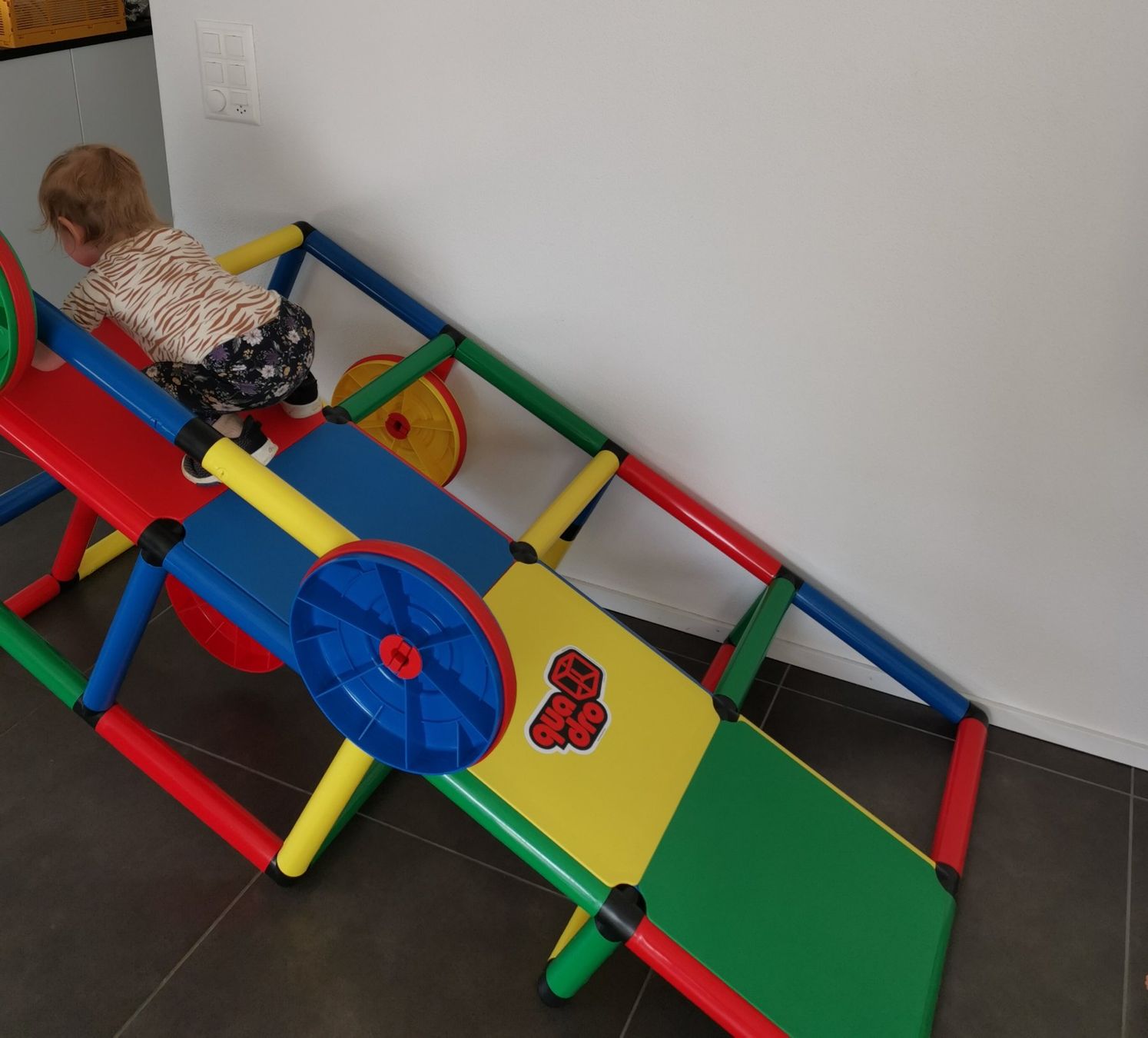 Spielzeuge: Quadro Basic & Junior Set – Gebraucht aus Geltwil von bm1_5bcg 1