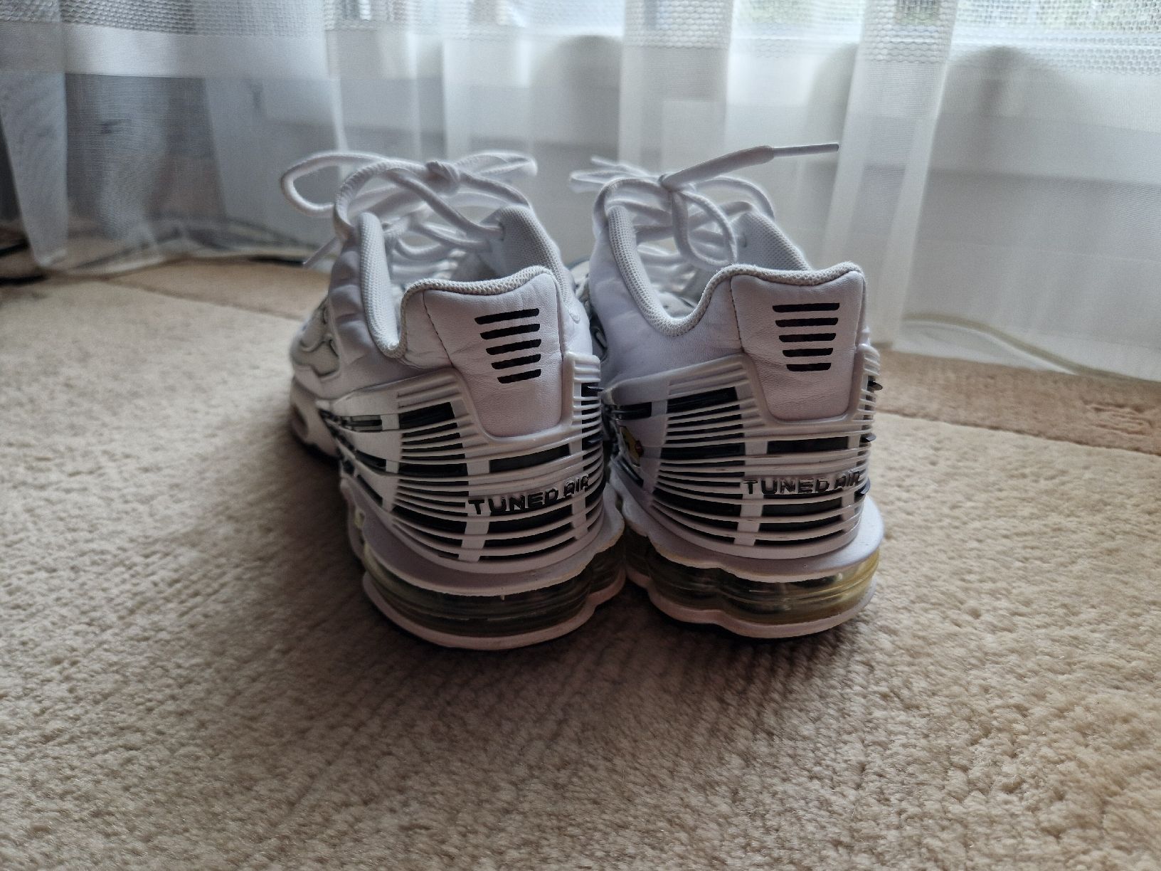 Chaussures garçon: Nike AIR MAX PLUS  – D'occasion à Arbon par len_7mtx 5