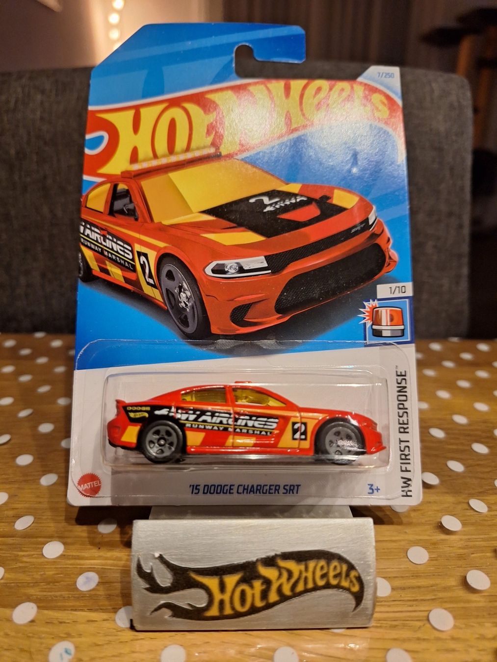 Hot Wheels Modellini d'auto: HW First Response 2024 15 Dodge Charger SRT 1/10 L – Nuovo e nell'imballaggio originale da Adlikon venduto da Mmartin0