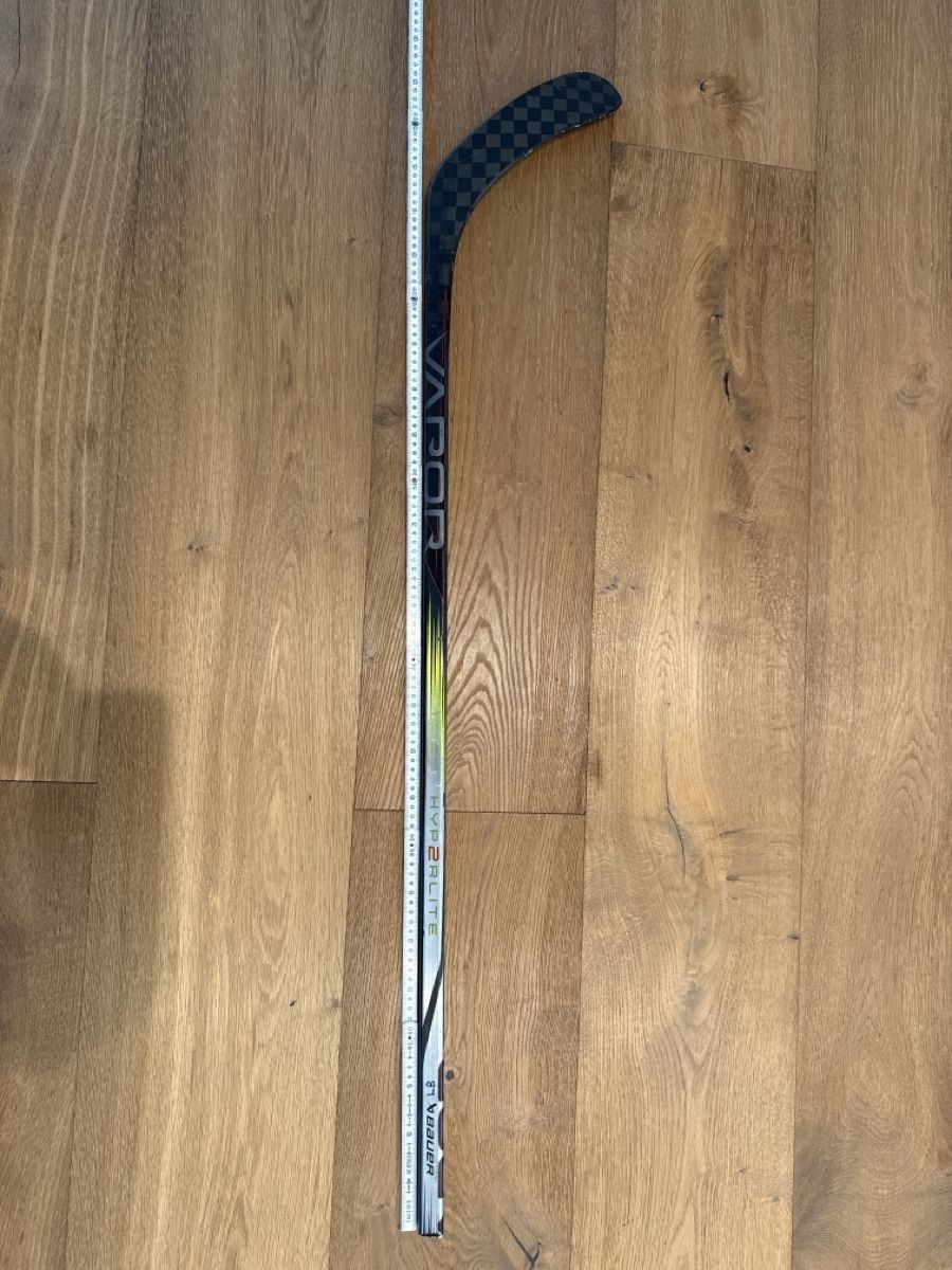 Bauer Stöcke & Schaufeln: Eishockeyschläger Bauer Vapor Hyperlite 2 Flex 53 gebraucht – Gebraucht aus Meilen von Lanciay2026