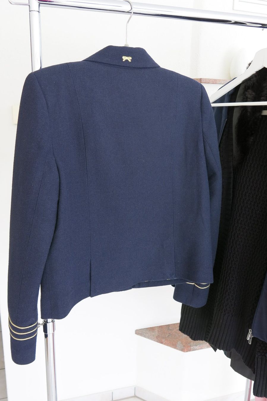 Jacken: Hübscher Kurzblazer Admiral-Stil – Gebraucht aus Lachen SZ von artbyblondangel 4