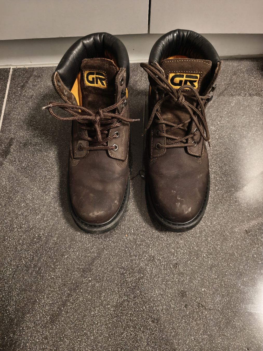 Scarpe da uomo: GREYDER Lederboots – Grösse 40 – Usato da Chur venduto da tun_dy8m