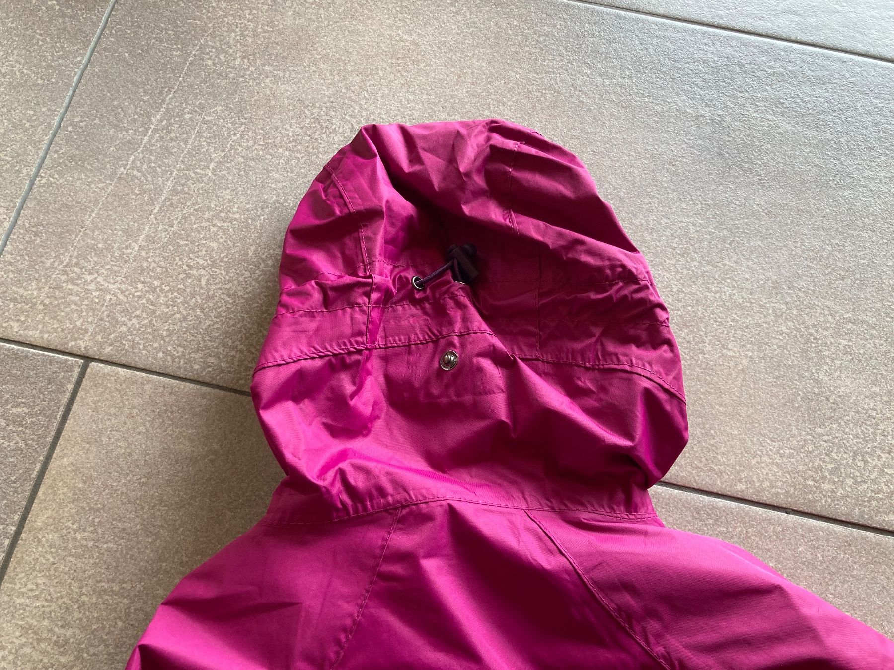 Giacche: Windjacke Gr. 36/38; Neu! – Nuovo (secondo la descrizione) da Mosnang venduto da Kusli09 2