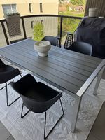 Gartentisch zu verkaufen