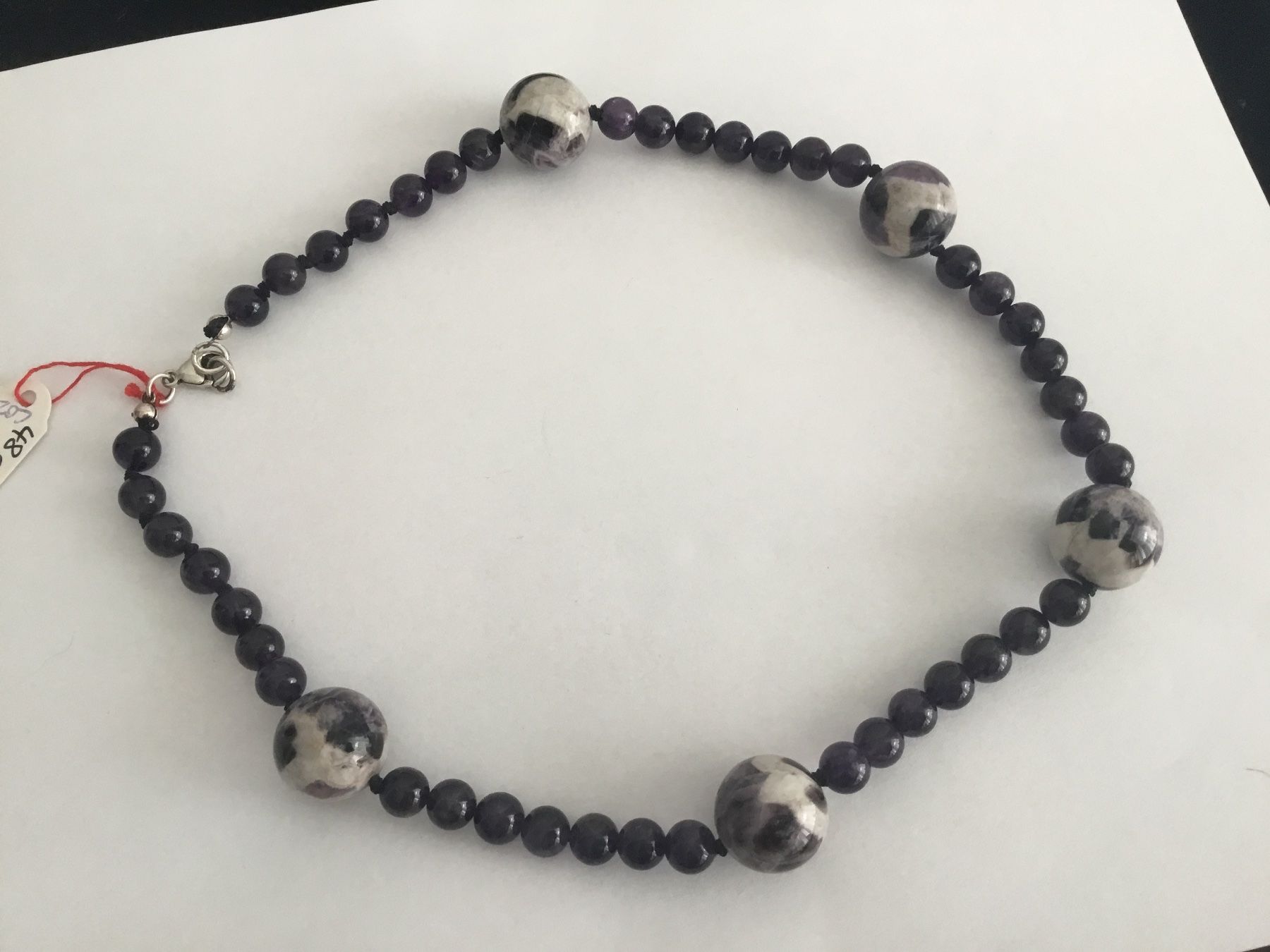 Catenine: Halskette Amethyst und Chevron-Amethyst Heilstein – Nuovo e nell'imballaggio originale da Doppleschwand venduto da Fortuna5859 2
