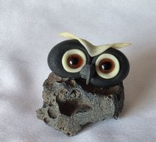 Eule Figur ist aus Naturstein Handgemacht  einzigartig siehe