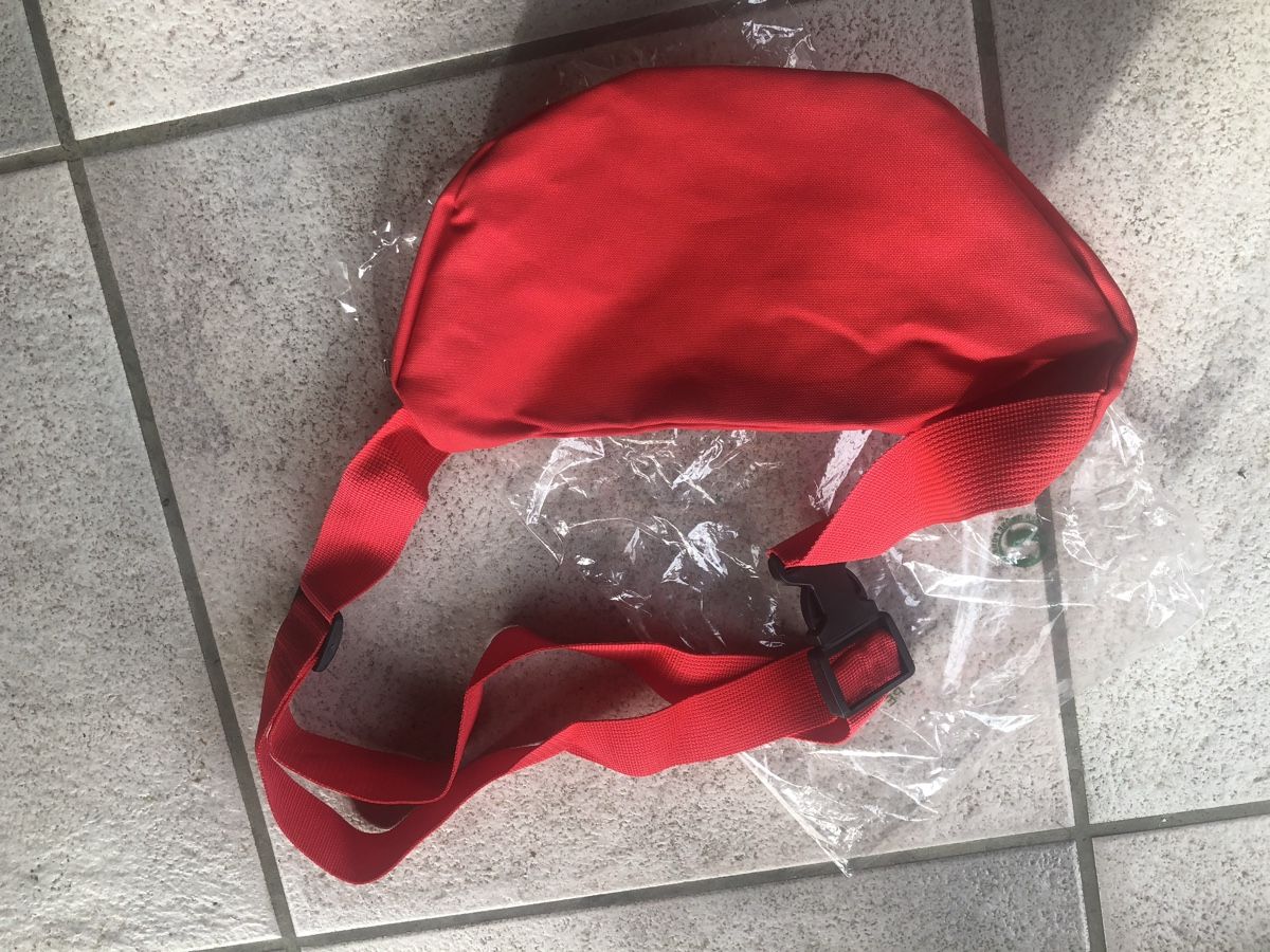 Coca-Cola Borse: Coca-Cola Bauchtasche, neu – Nuovo (secondo la descrizione) da Eglisau venduto da Vidal_sosun 1