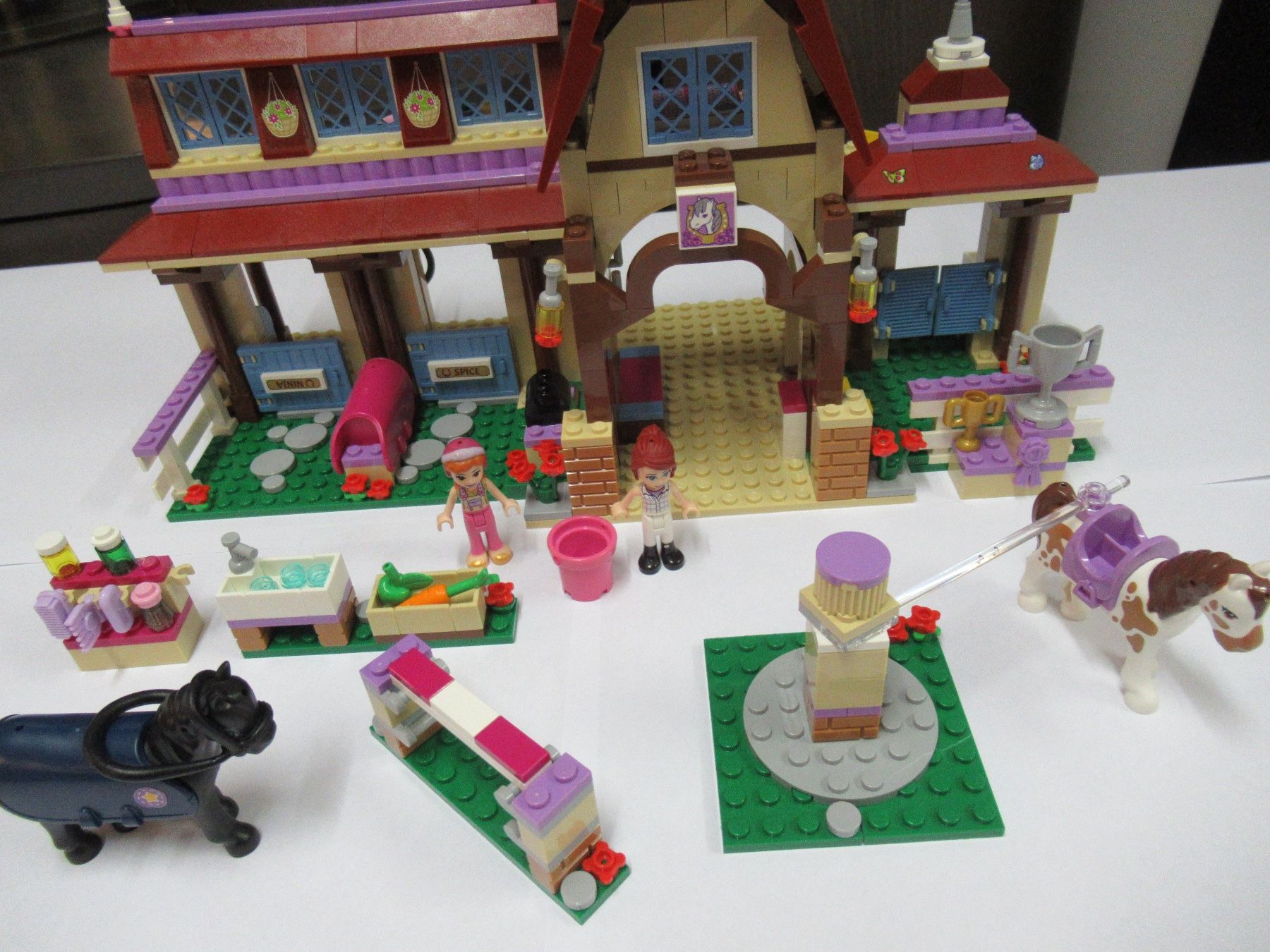 Lego Baukästen: Lego Friends 8 Set – Gebraucht aus Obergösgen von cairn 4