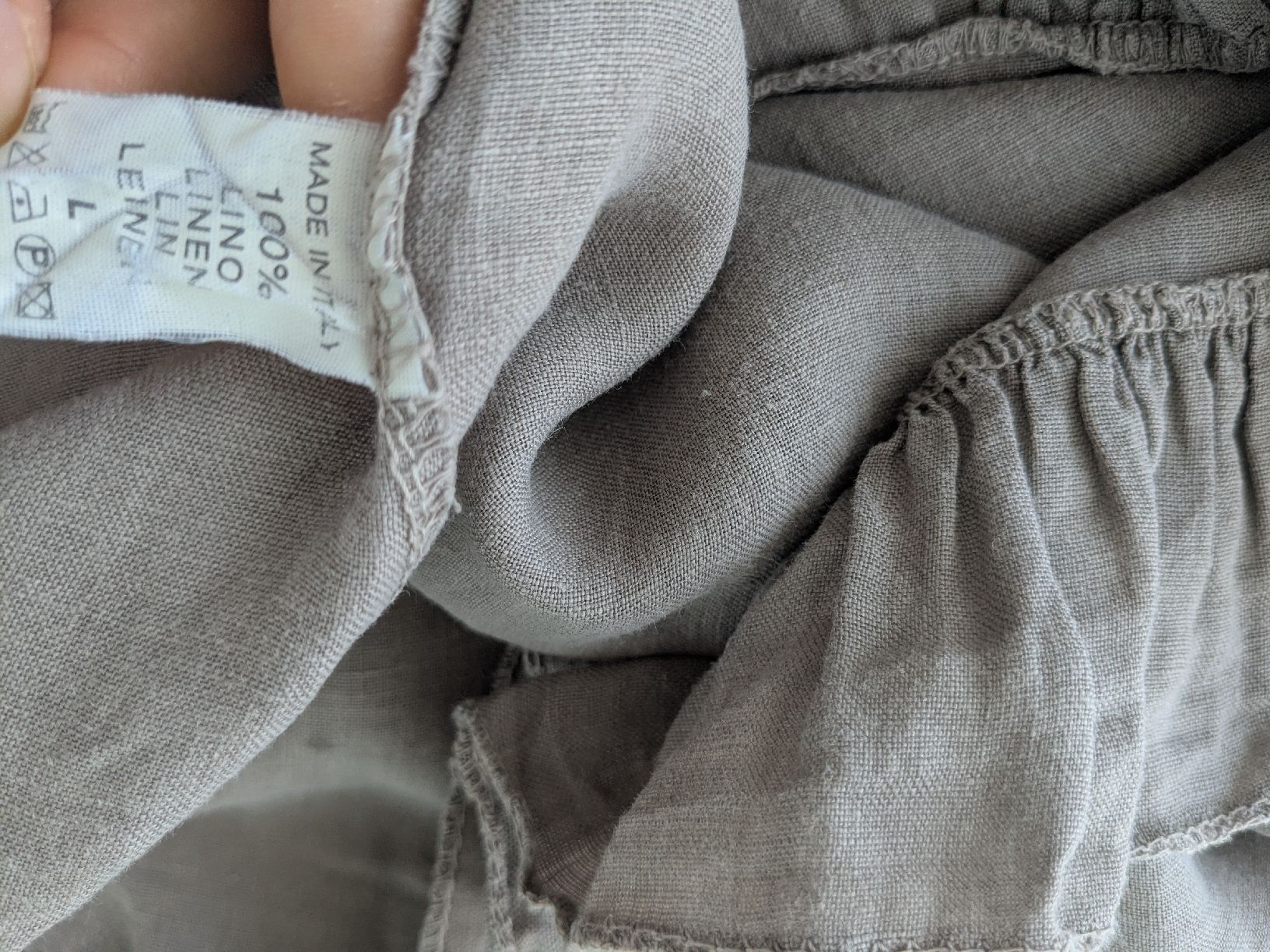 Kleider: Kleid Leinen beige Grösse M – Gebraucht aus Rorschach von olg_5qq2 2