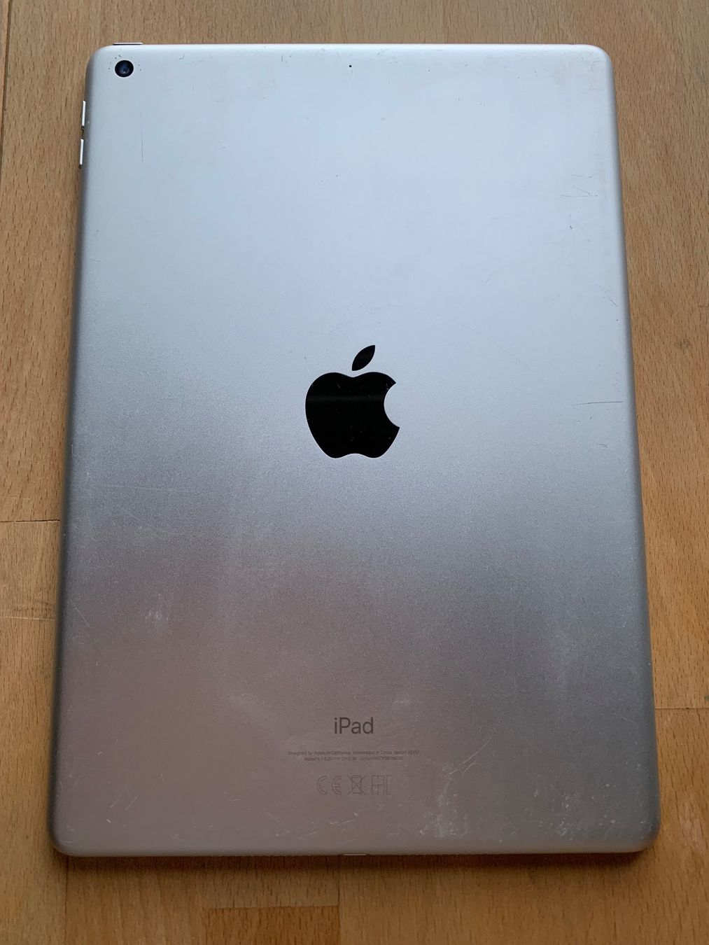 Apple Tablettes PC: iPad Generation 7 128GB – D'occasion à Oberstammheim par lan_sb6k 1