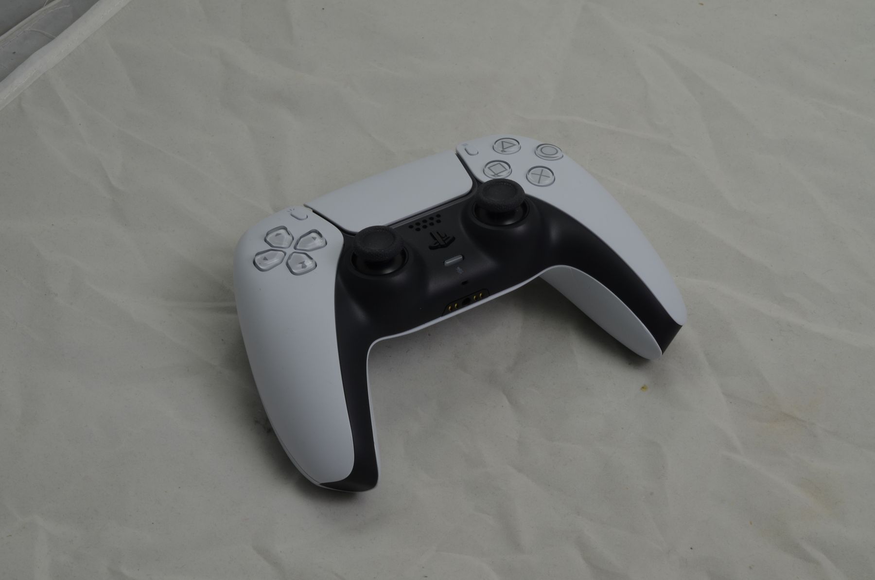 Sonstiges Zubehör: PS5 Original Controller – Gebraucht aus Buchs AG von SellAndBuyX