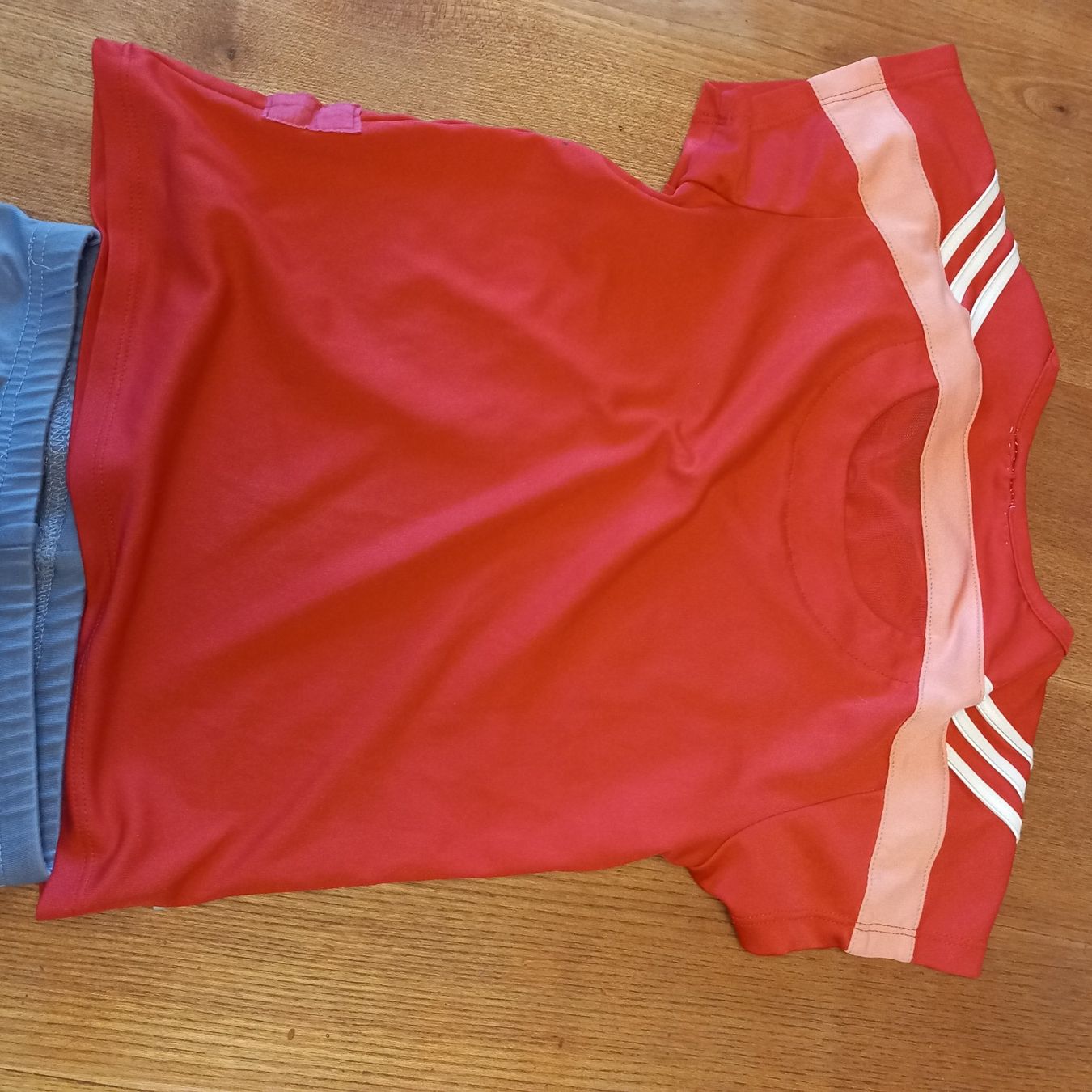 Kleiderpakete & -sets: Vetements de Sport 116 – Gebraucht aus Courrendlin von tititchoun 2
