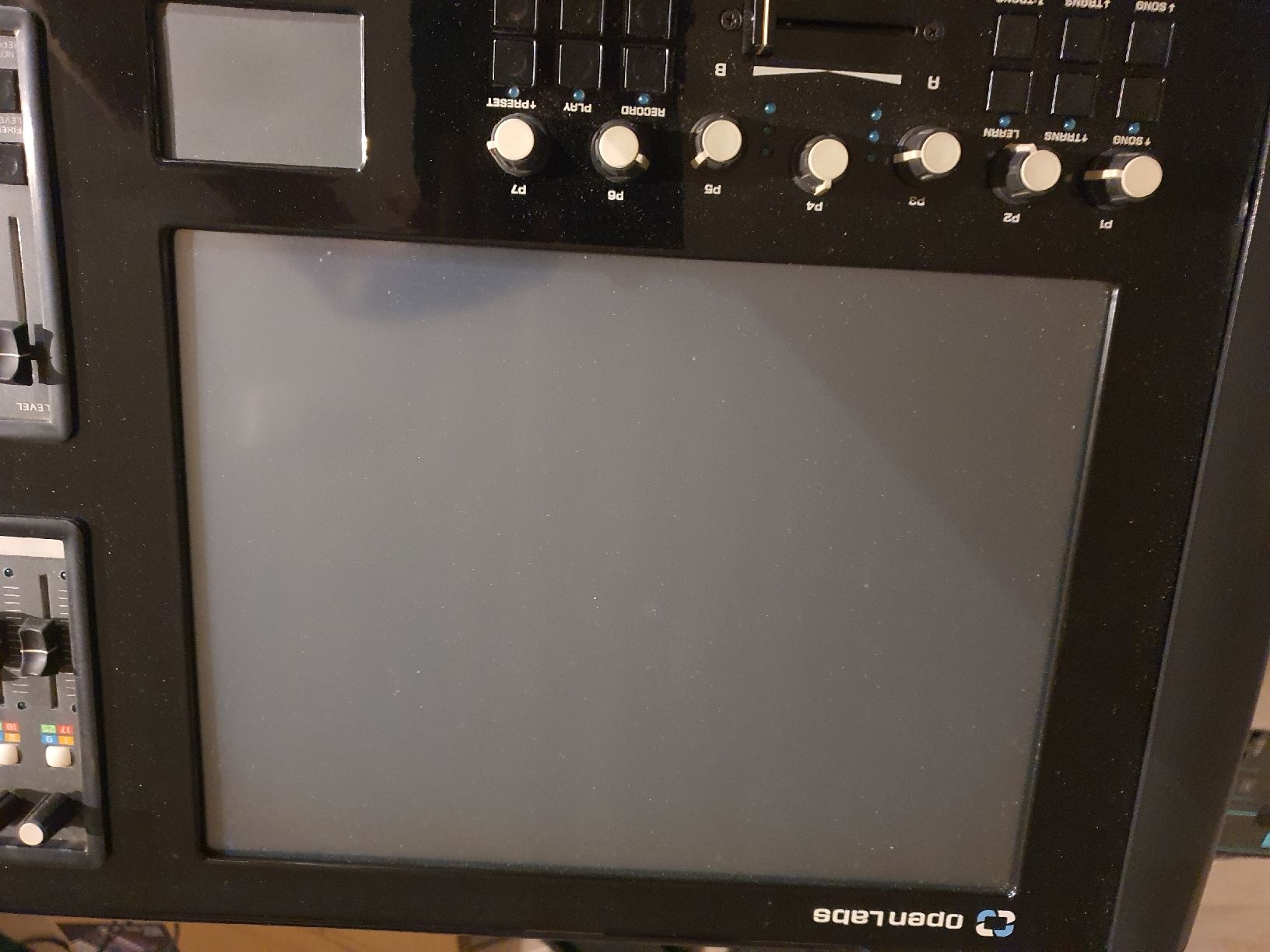Strumenti musicali: Open Labs MiKo Workstation inkl kontakt instr. – Usato da Muri AG venduto da Jeromia 4