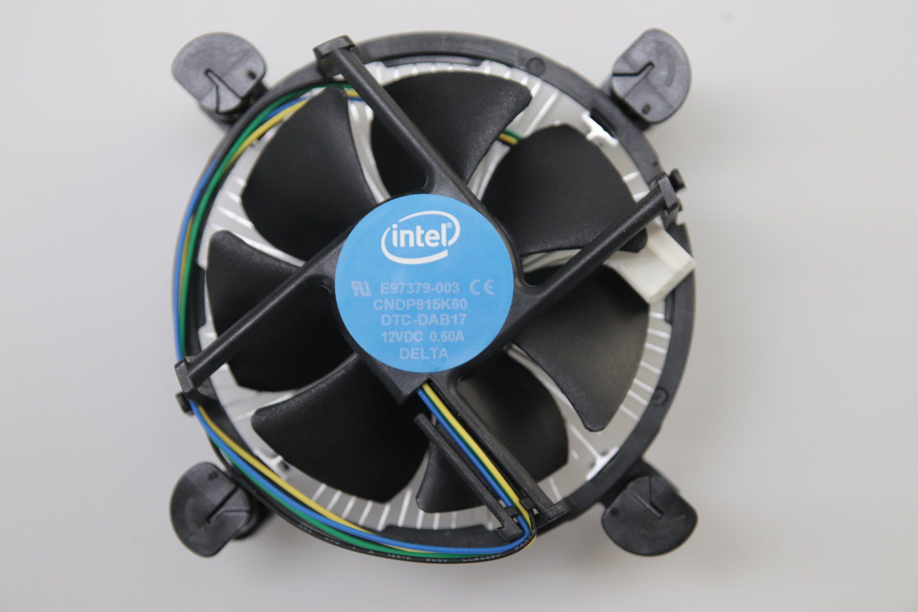 Intel Componenti elettronici: Intel Kühler DTC-DAB17 / Neu und unbenutzt – Nuovo e nell'imballaggio originale da Zofingen venduto da OWYSSAG 3
