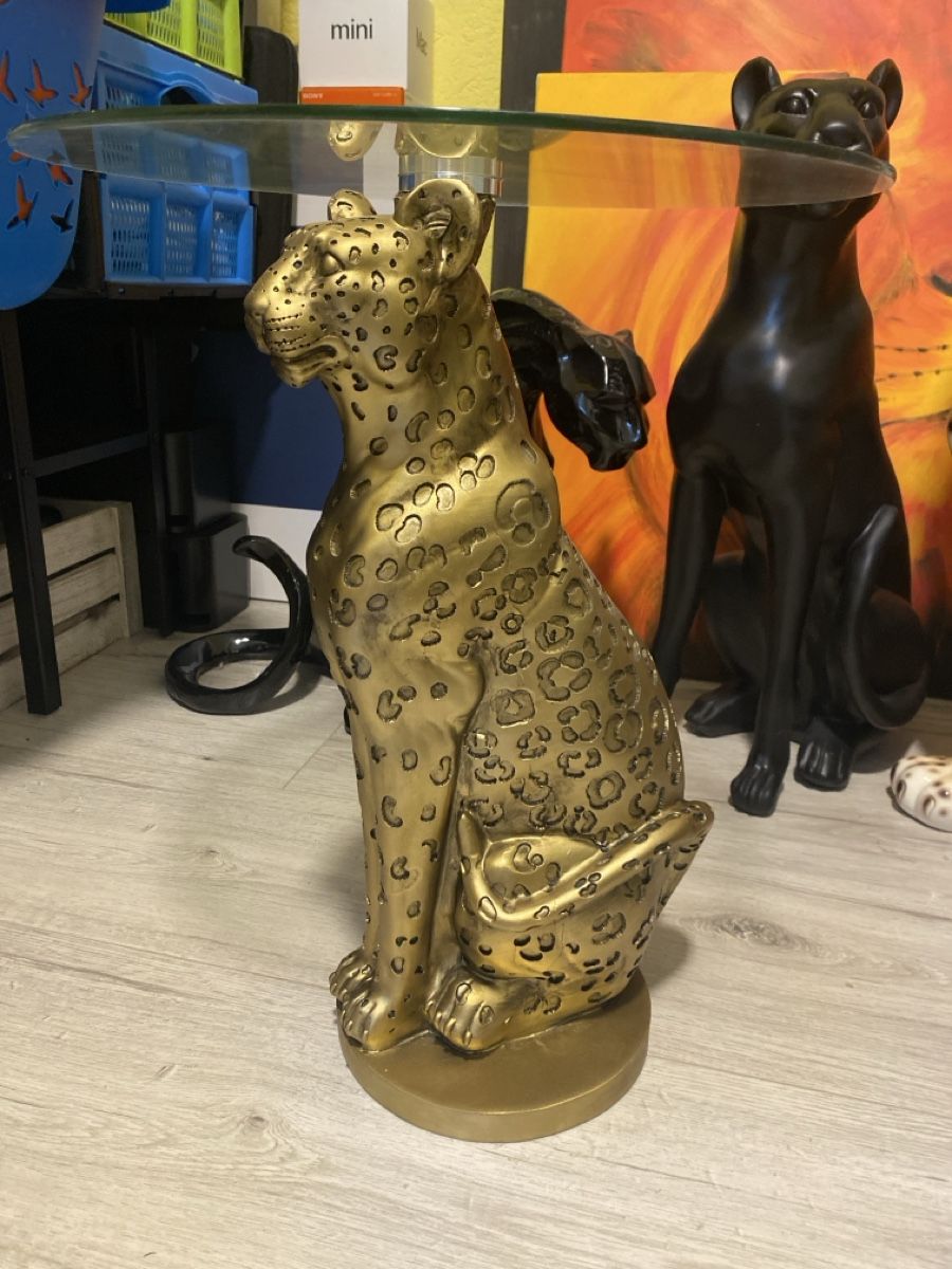 Tische: Glastisch mit goldenem Leopard – Gebraucht aus Wolfwil von ISAsShop 1