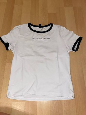 H&M T-Shirt Gr. S, weiss mit Print