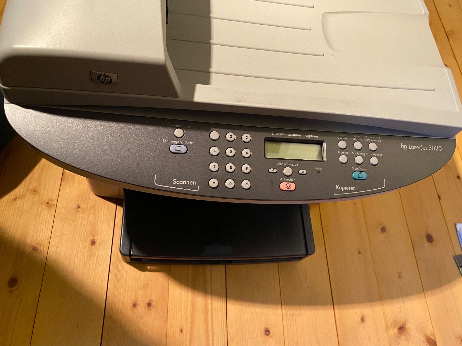 Hewlett Packard Drucker: hp Laserjet 3020 Drucker – Gebraucht aus St. Gallen von  2