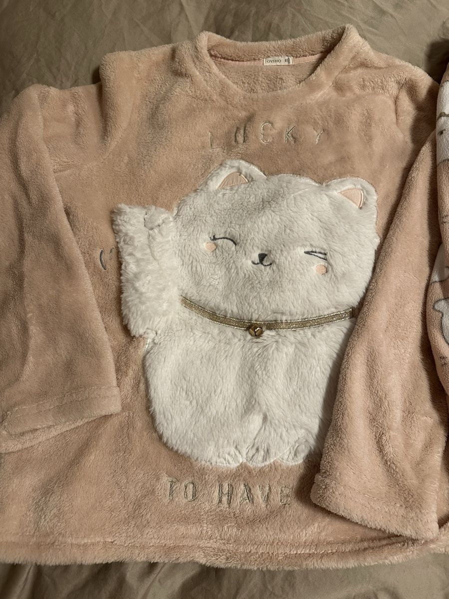 Oysho Negligees & Pigiami: Oysho Pyjama Set with Cat Design – Usato da Horgen venduto da Elizhadz 1