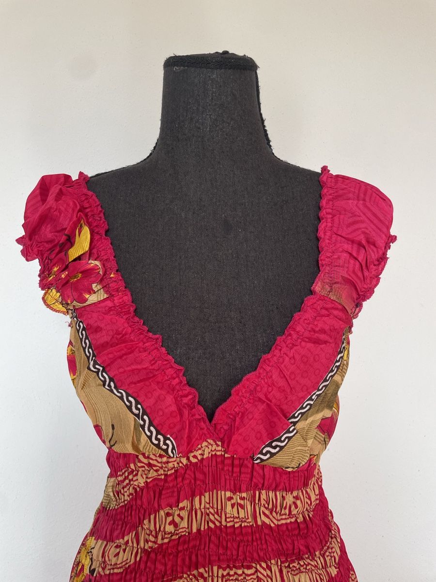 Vestiti: Extralanges Maxistufenkleid aus Seide – Nuovo (secondo la descrizione) da Sigriswil venduto da ck56 2