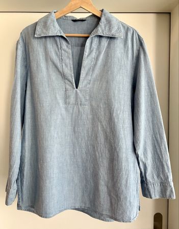 Damen Bluse hellblau V-Ausschnitt gebraucht