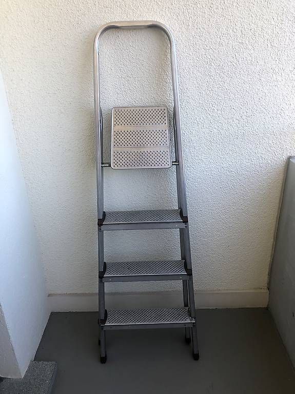 Leitern: Alu-Klappleiter – Gebraucht aus Oberrieden von Neutron58
