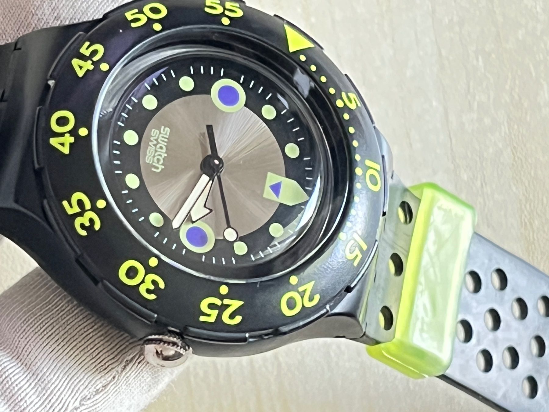 Swatch Orologi: Swatch Taucheruhr / Wasserdicht / Sommer-Design – Usato da Grenchen venduto da chththl 3
