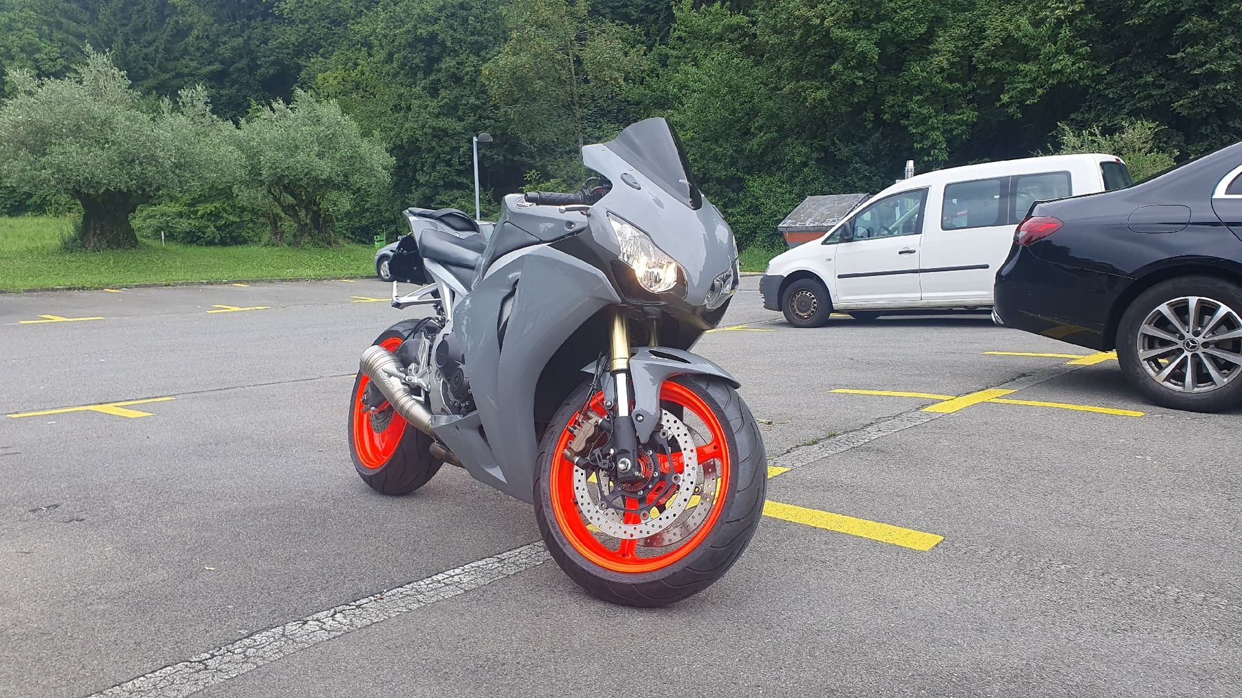 Strada: Honda CBR1000RR – Usato da Emmenbrücke venduto da twindz 1