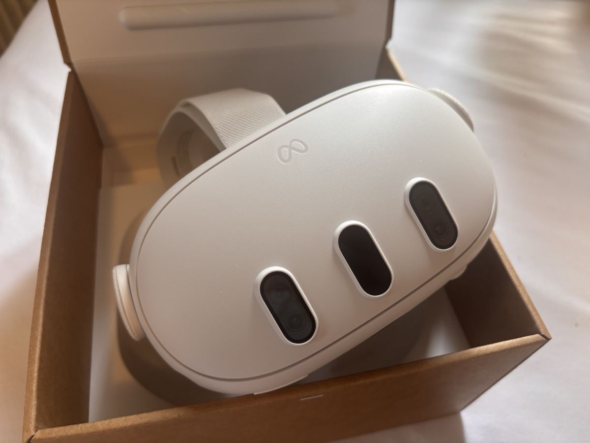 Meta Casco VR: Meta Quest 3 128GB Like New – Nuovo (secondo la descrizione) da Zürich venduto da dav_wtf6