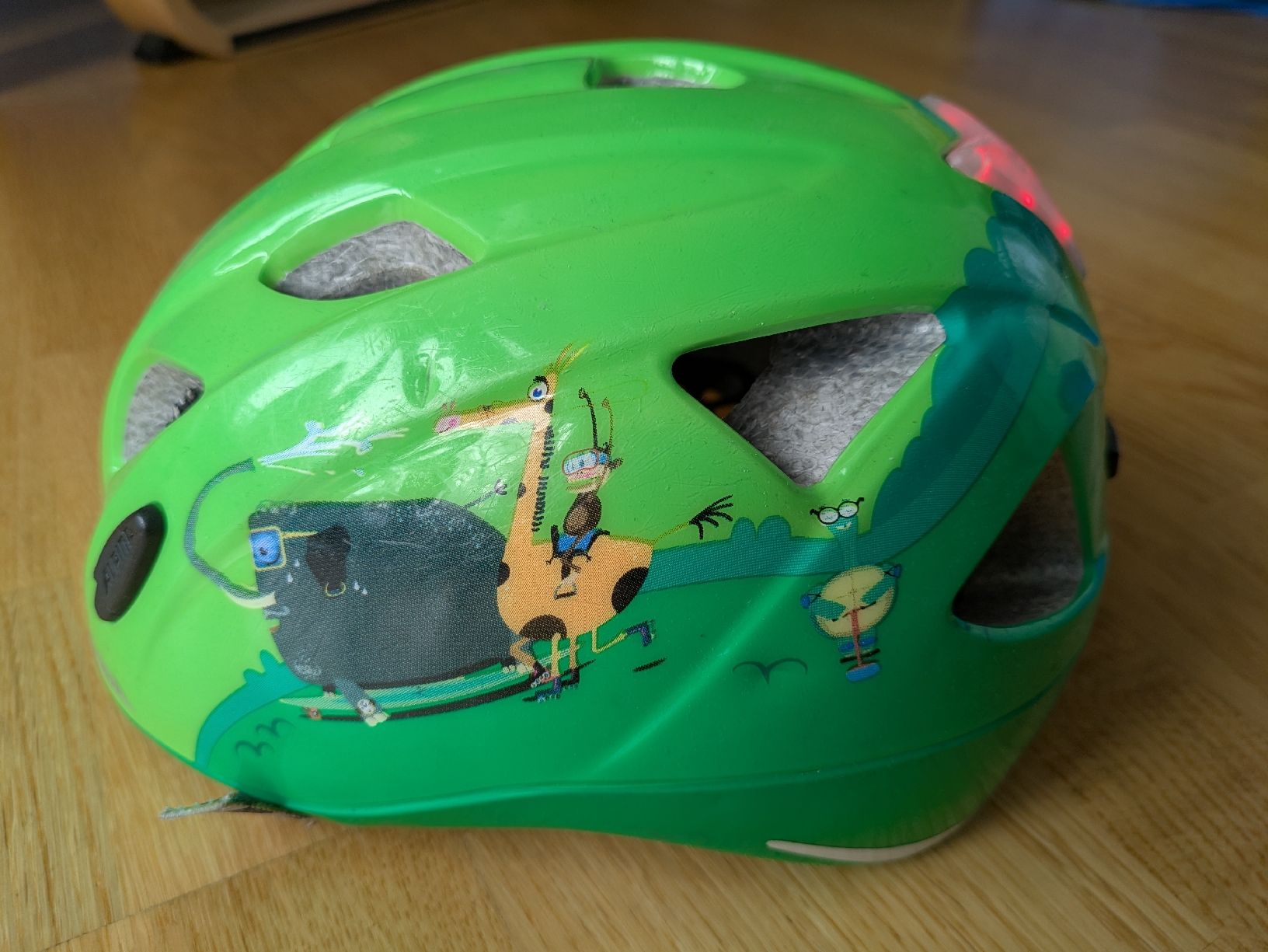 Alpina Caschi: Velohelm Alpina 49 - 54 cm – Usato da St. Gallen venduto da noita01