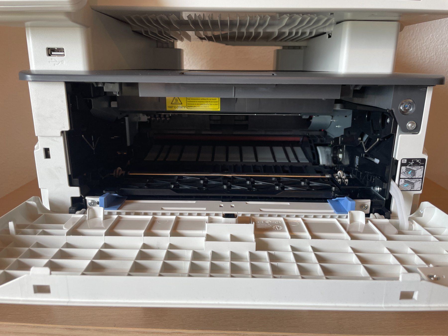 Drucker: Multifunktionsdrucker - Laser - Monochrom – Gebraucht aus Schmerikon von die_8b8m 4