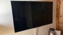 Sony 42“ Fernseher guter Zustand mit Wandhalterrung
