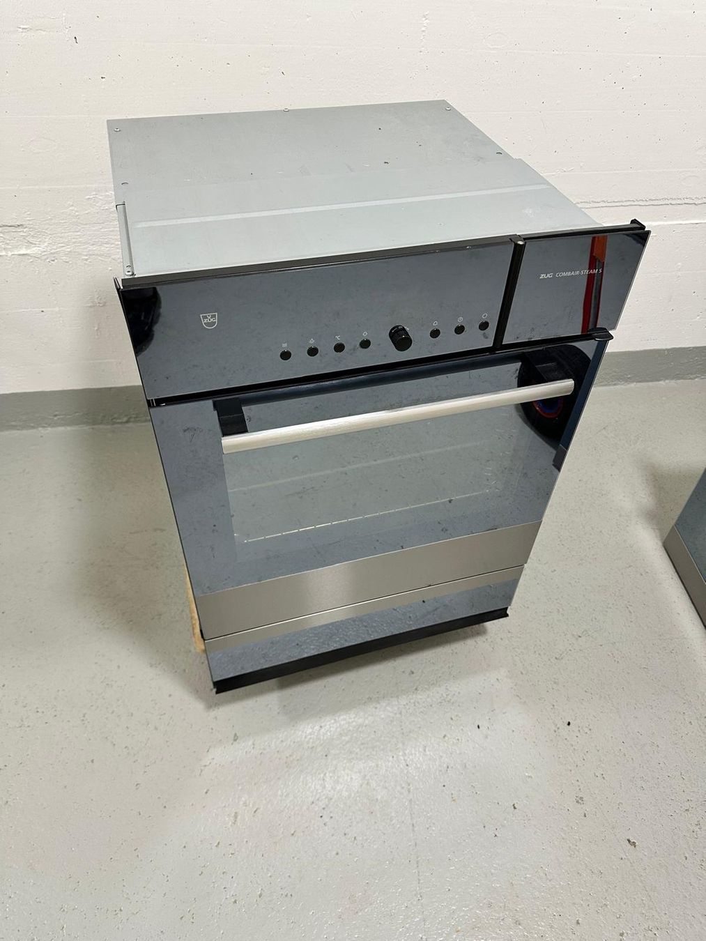 V-Zug Forni: V-ZUG AG Backofen, Combair-Steam SE Typ CSSWc – Usato da Spreitenbach venduto da Space_X