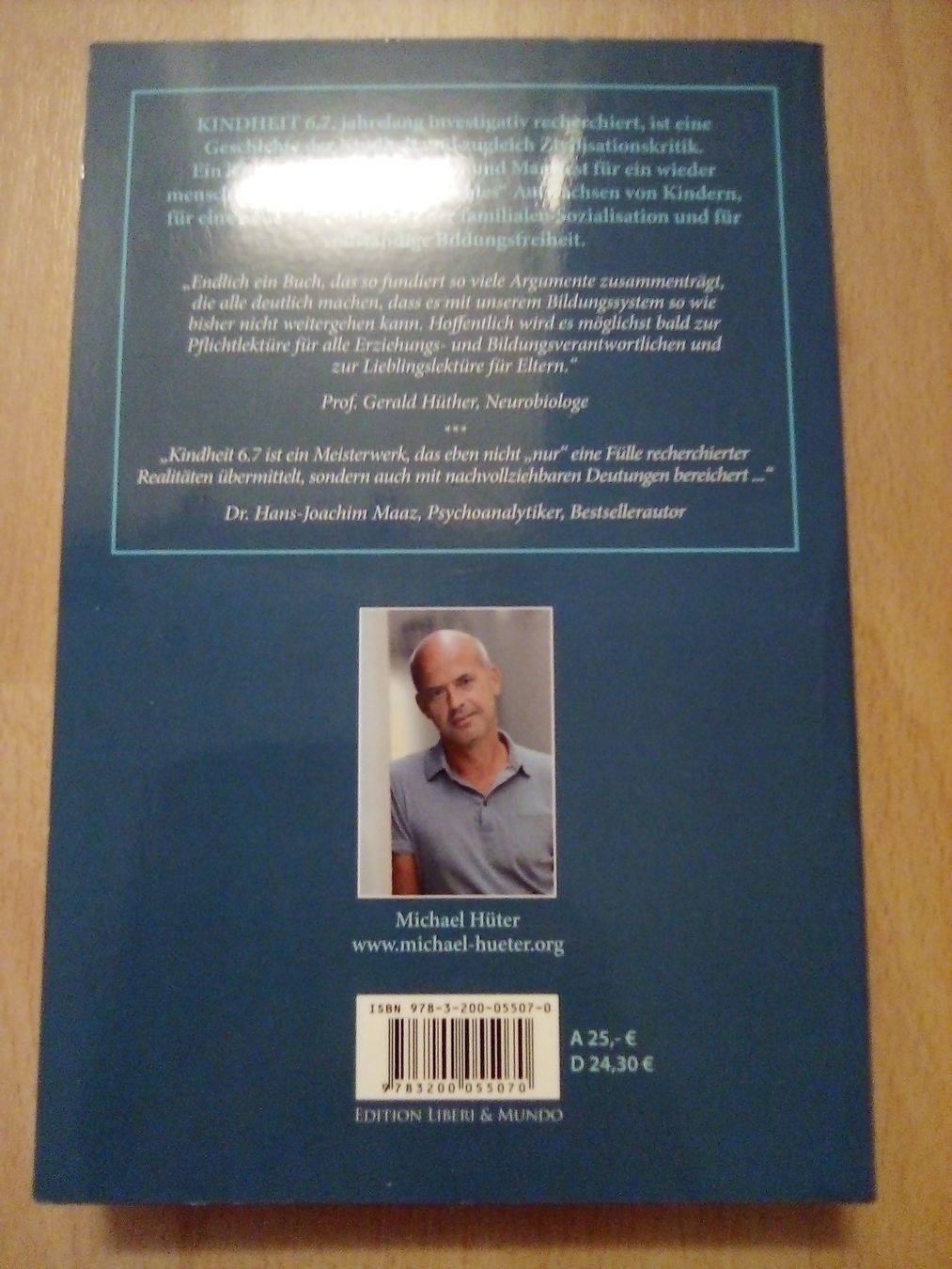 Libri: Kindheit 6.7 Ein Manifest Michael Hüter – Nuovo (secondo la descrizione) da Winterthur venduto da Colonica 1