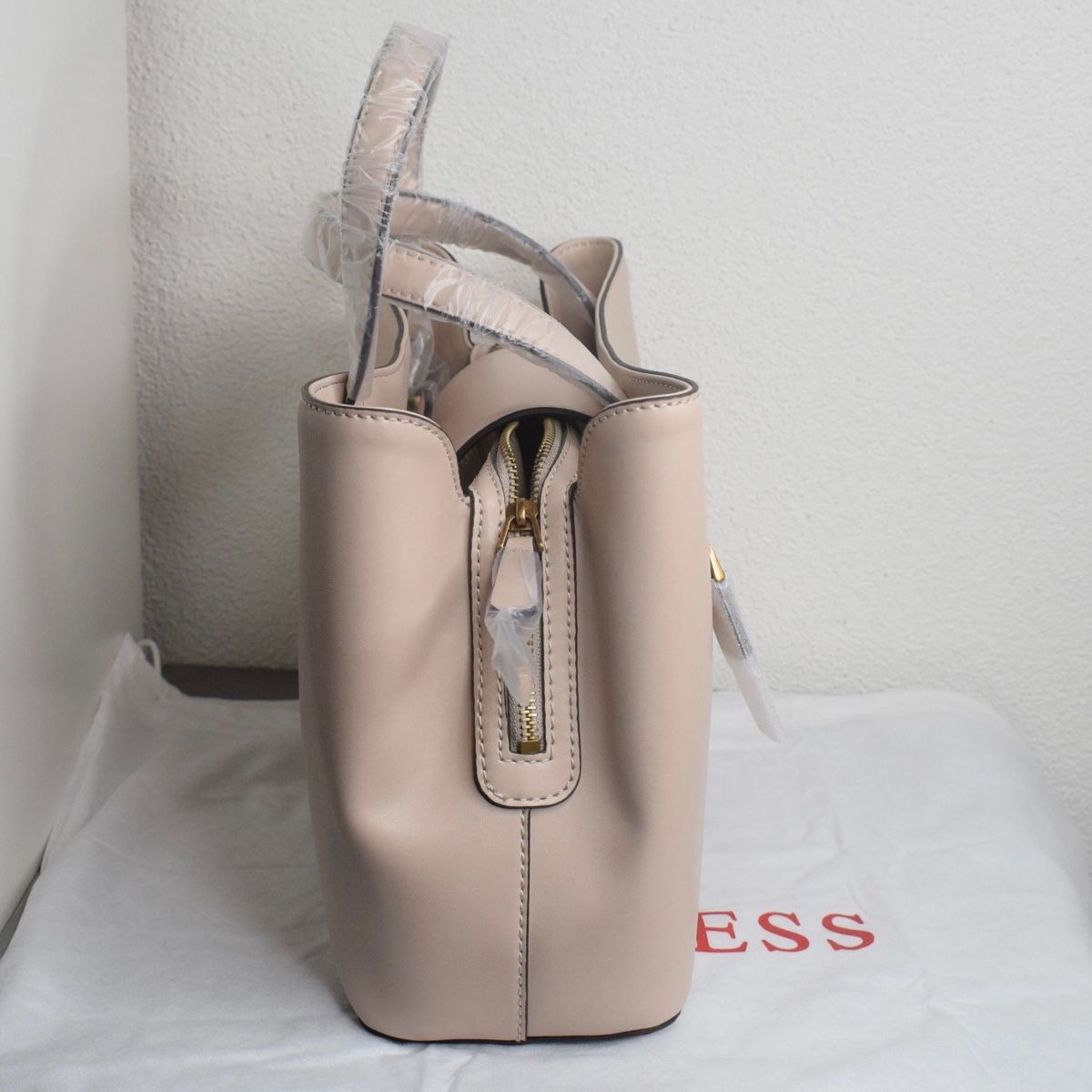 Guess Borse da donna: GUESS Neu Tasche NP 189 Fr – Nuovo e nell'imballaggio originale da Affoltern am Albis venduto da Elenaki67 2
