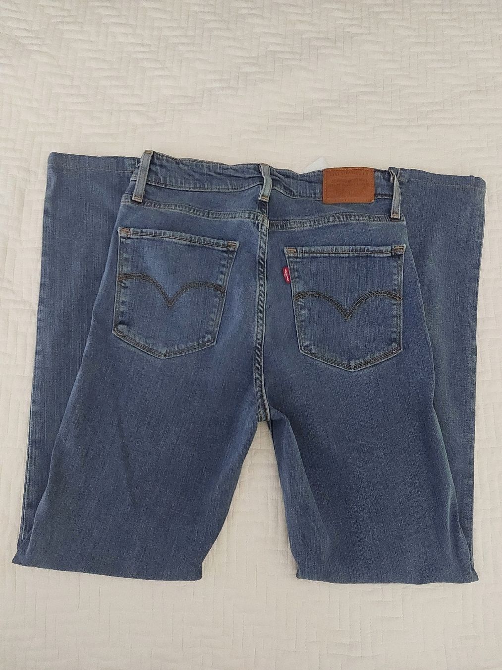 Levi's Jeans: Levis jeans  – Neu (gemäss Beschreibung) aus Zürich von Babadermf 1