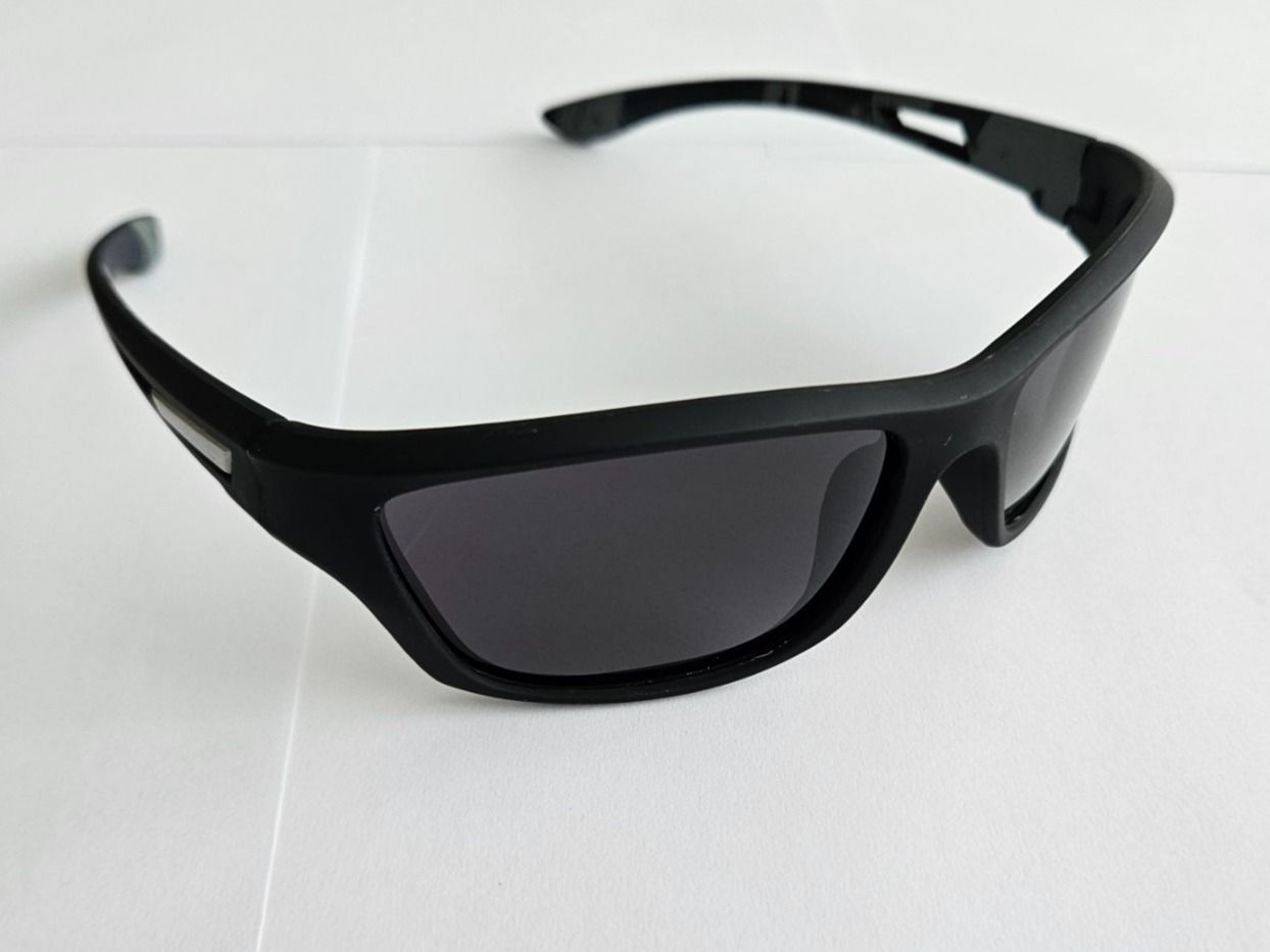 Brillen & Gläser: Sportliche Herren Sonnenbrille – Neu (gemäss Beschreibung) aus Kreuzlingen von RahMal