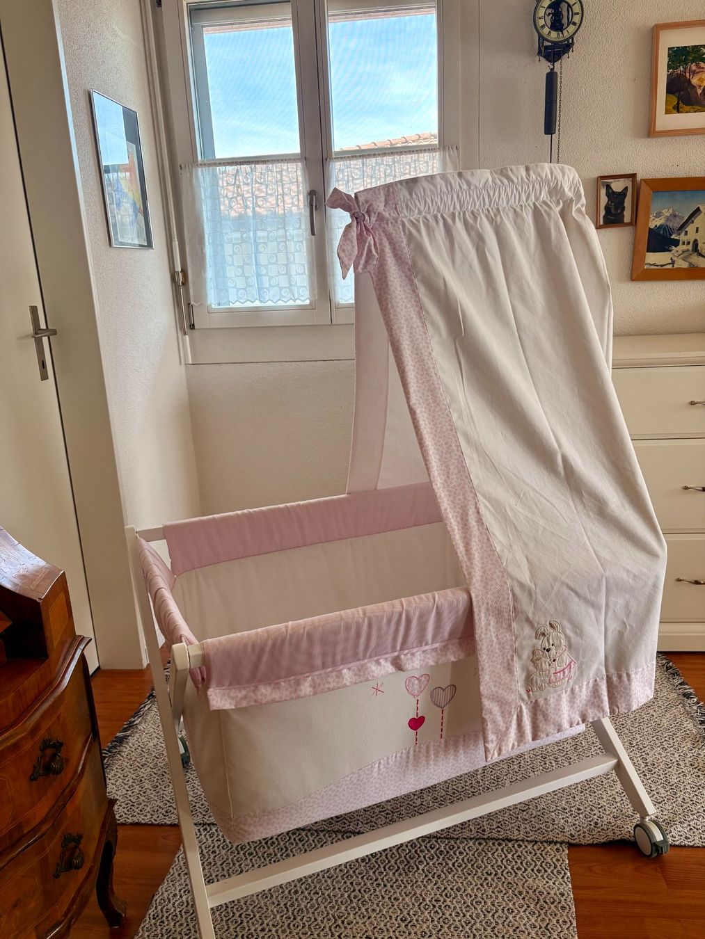 Letti: Baby-Bett – Nuovo (secondo la descrizione) da Besenbüren venduto da murtirzuoz 1