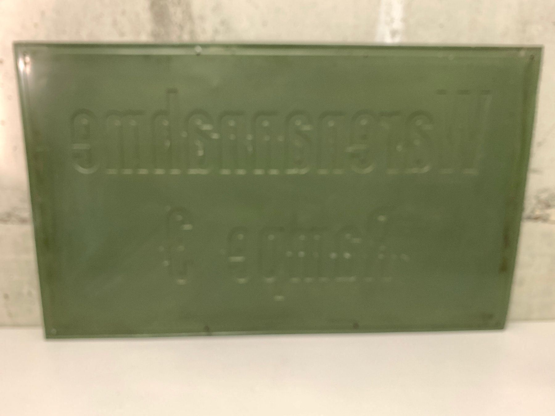 Insegne: Schild Warenannahme Rampe 3 – Usato da Ottikon venduto da Hogdog 1