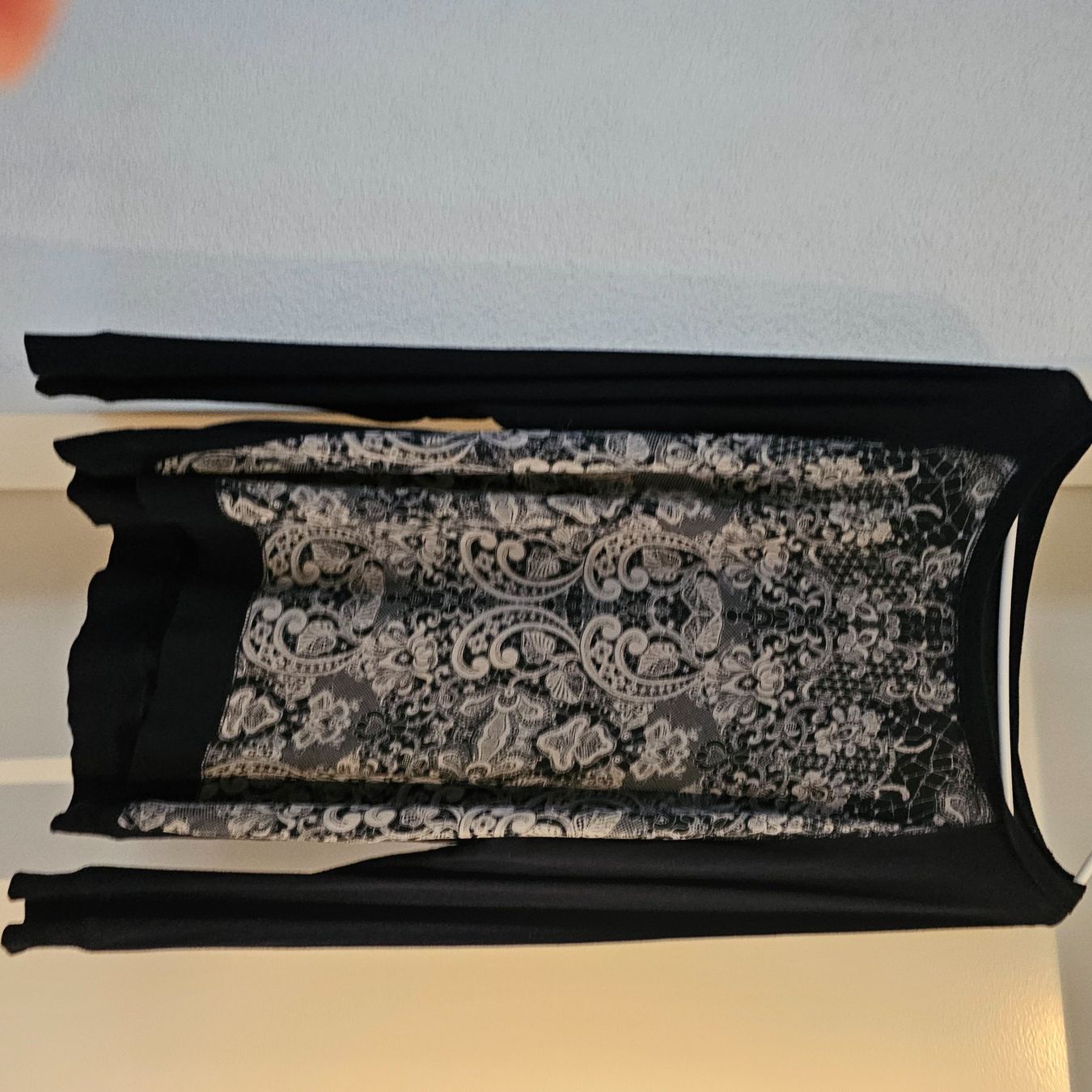 Lotti di vestiti: 10 st kleiderpaket gr 44 – Usato da wolfhalden venduto da 46464646 7