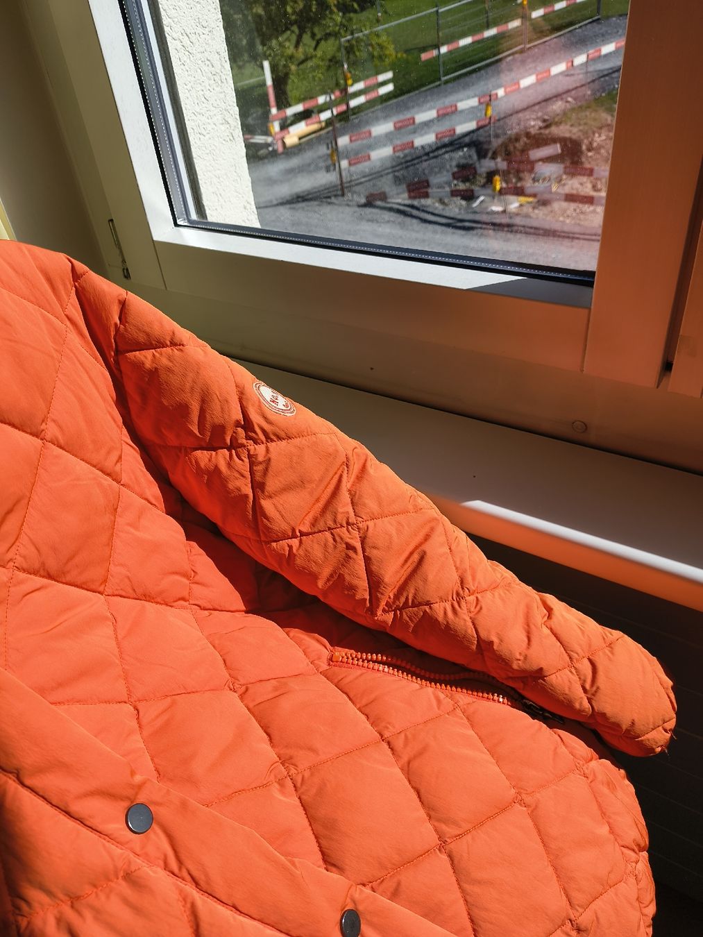 Jacken: Wunderschöne Winterjacke, neuwertig – Neu (gemäss Beschreibung) aus Zürich von laribuechel 1