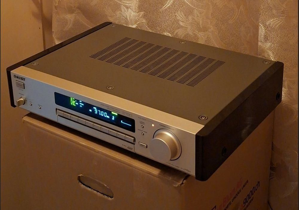 Sony Radio: Sony ST-S770 ES High-End HiFi Tuner Sonderpreis – Usato da Wittenbach venduto da Nostalgie1965 5