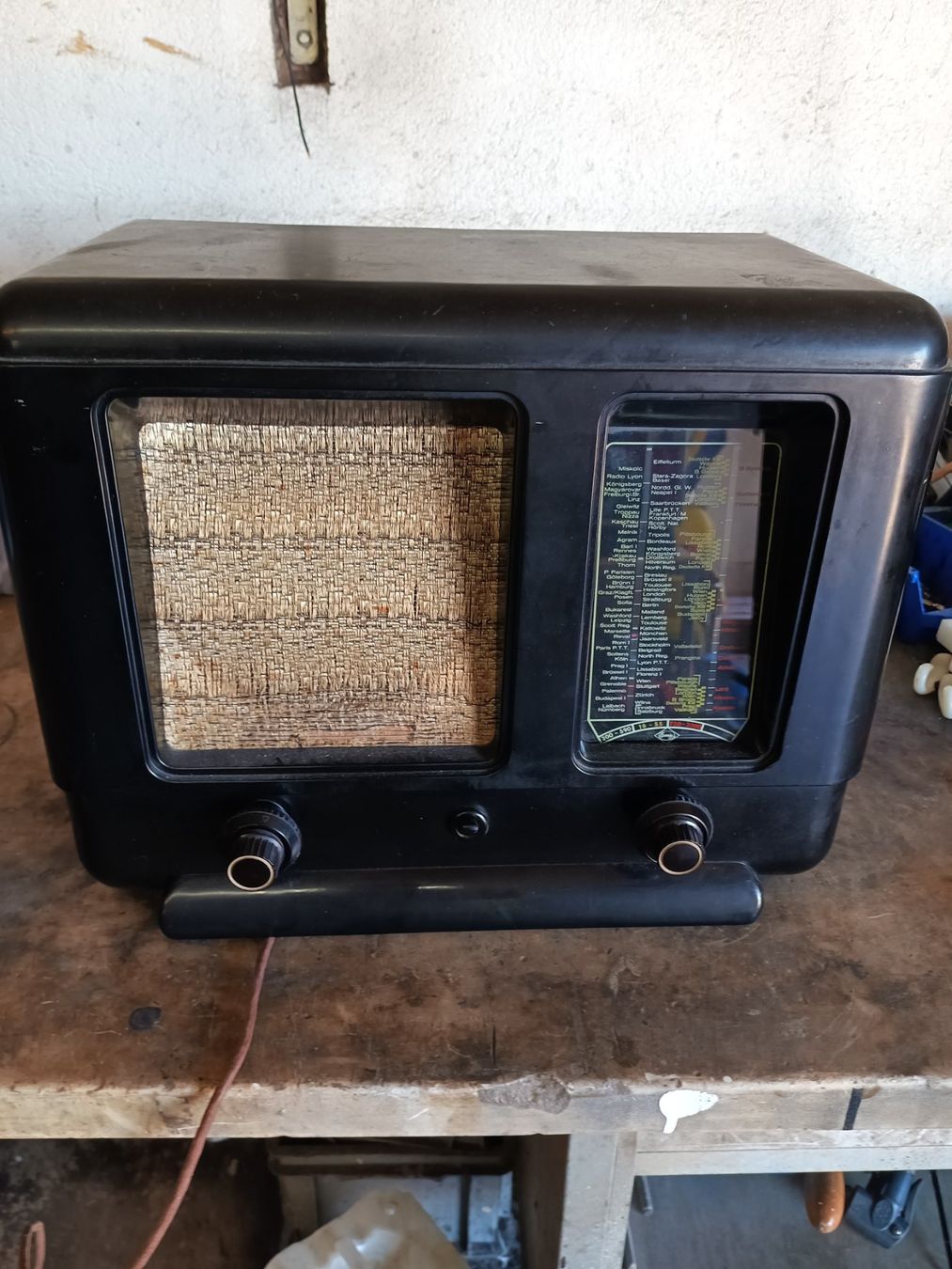 Tutte le decorazioni: Antiker Röhrenradio – Usato da Fehren venduto da Dneper68