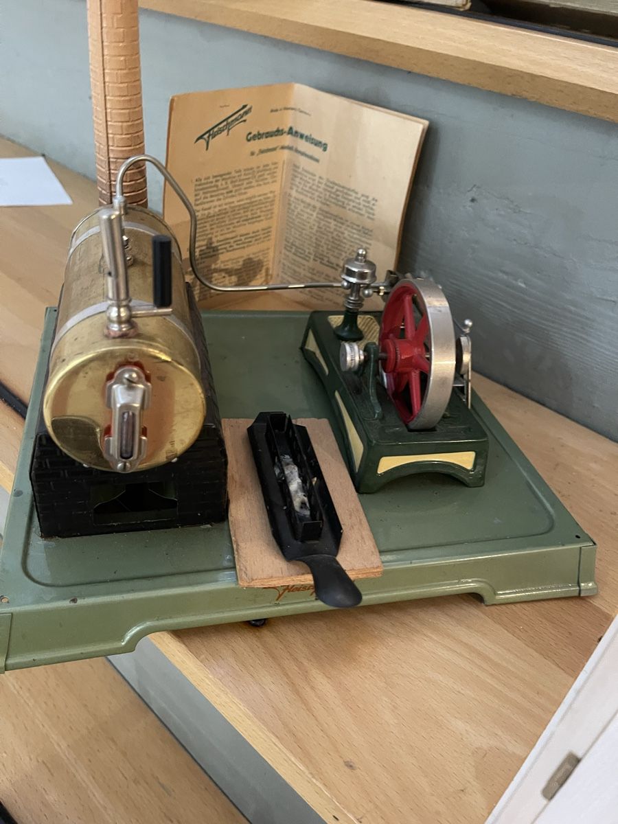 Kit di modellismo & Modellini statici: Fleischmann Dampfmaschine Nr. 260 – Nuovo (secondo la descrizione) da Bichwil venduto da chilliboy 6