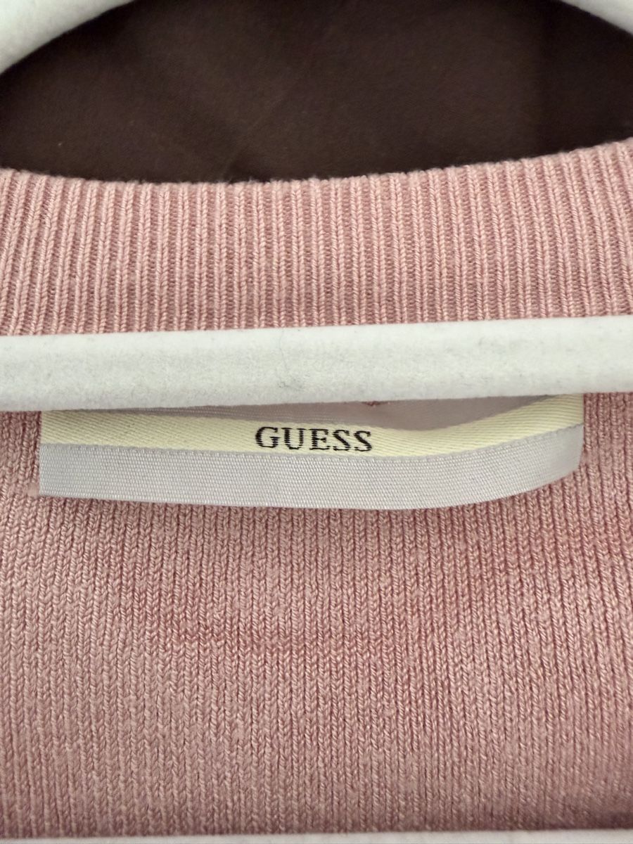 Guess Pullover & Sweatshirts: Guess Pullover mit Perlen, Grösse 40 (S) – Gebraucht aus Eschenbach LU von Tatzi1 5