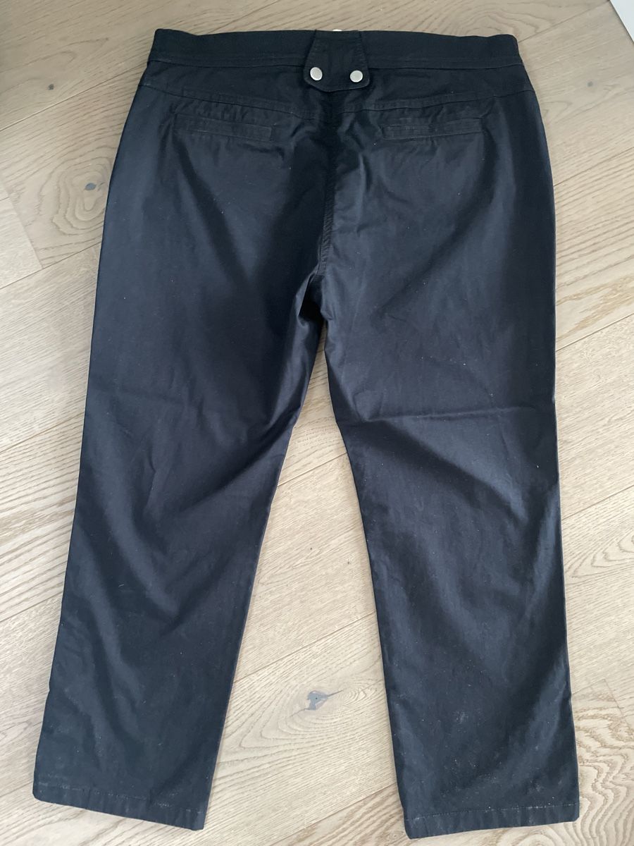 Marella Pantaloni: Marella Damenhose schwarz Gr. 42 D – Usato da Wettingen venduto da Adventist 1